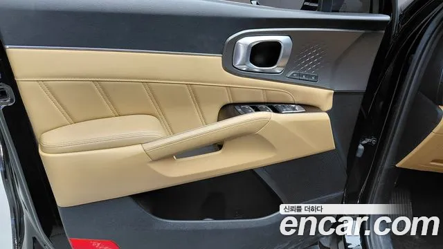 Kia Sorento Sorento 4-е поколение Бензин 2.5T 2WD — Фото автомобиля 6