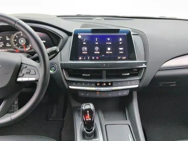 Cadillac CT5 — Фото автомобиля 13