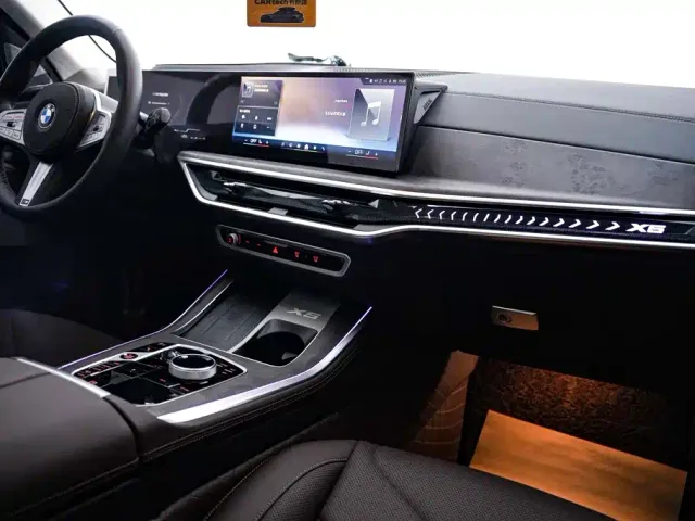 BMW X5 — Фото автомобиля 24