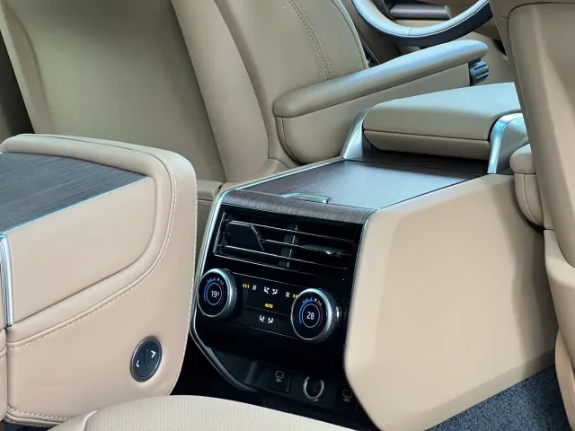 Land Rover Range Rover — Фото автомобиля 17