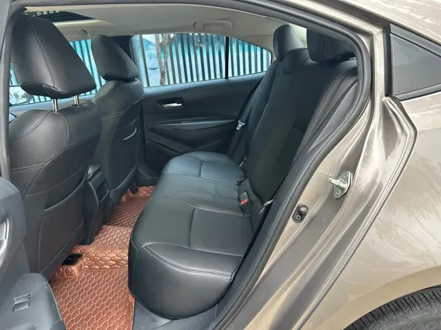 Toyota Corolla — Фото автомобиля 5