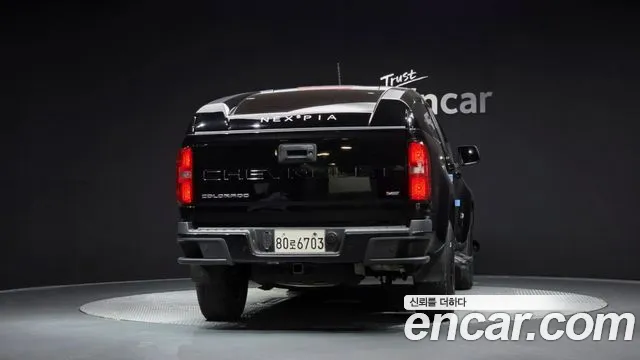 Chevrolet Colorado — Фото автомобиля 4