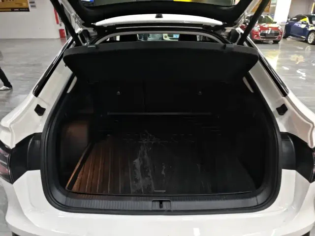 Volkswagen Tiguan X — Фото автомобиля 18