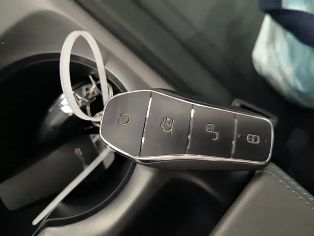 BYD Qin PLUS — Фото автомобиля 8
