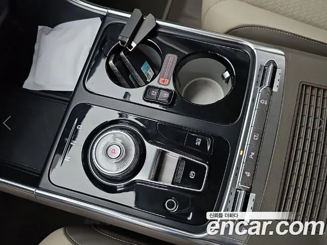 Kia Carnival — Фото автомобиля 8