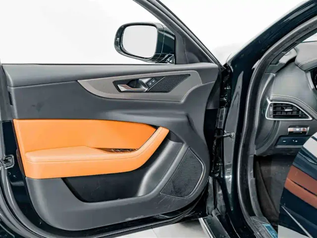 Jaguar Jaguar XEL 2023 2.0T 250PS R-DYNAMIC S Progressive Sport — Фото автомобиля 15