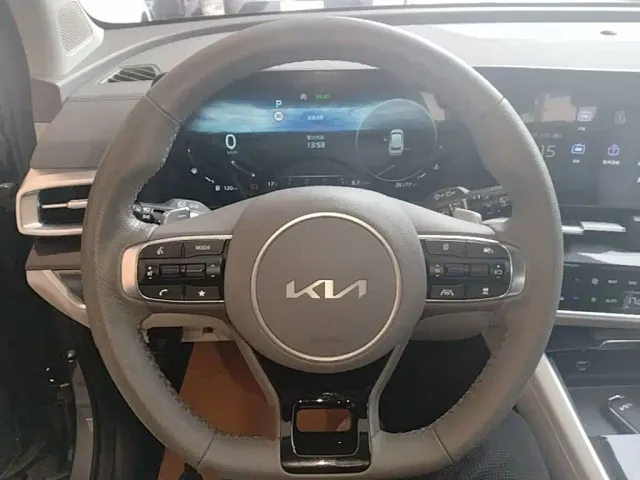 Kia Sportage — Фото автомобиля 10
