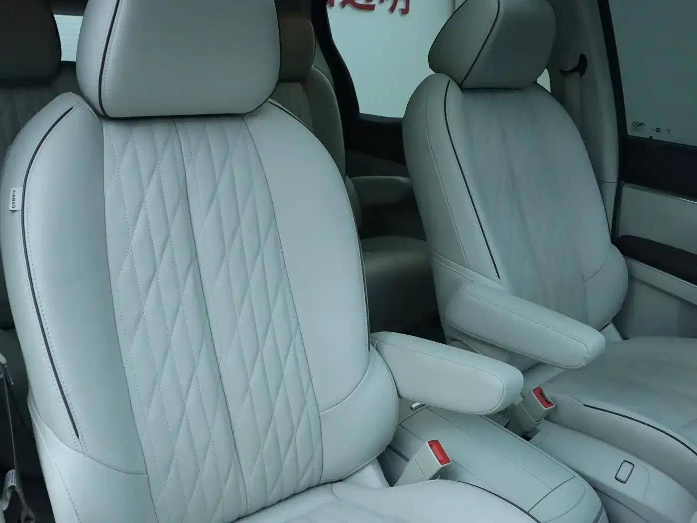 Buick Buick GL8 2021 Land Business Class 652T Luxury — Фото автомобиля 10