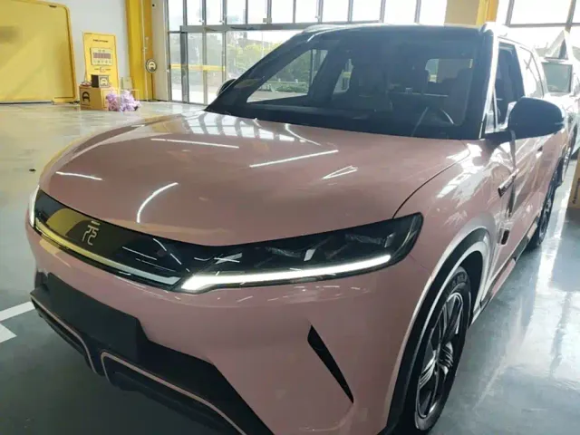 Фотография автомобиля — BYD Yuan UP