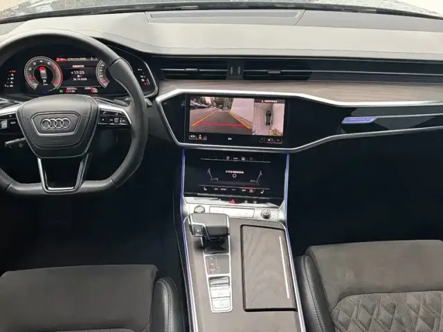 Audi A6L — Фото автомобиля 10