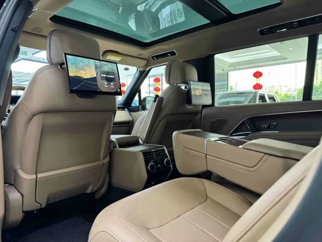 Land Rover Range Rover — Фото автомобиля 9