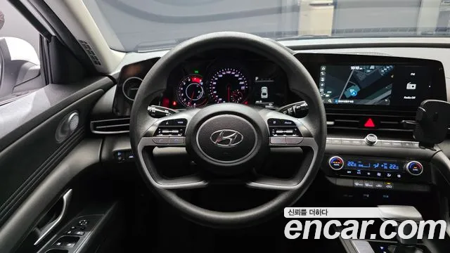 Hyundai Avante — Фото автомобиля 13