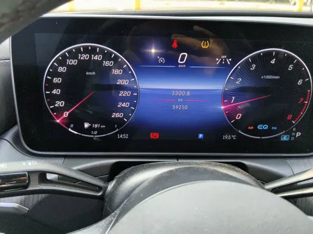 Mercedes-Benz C-Class — Фото автомобиля 13