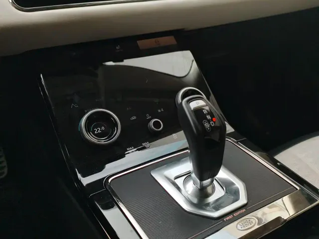 Land Rover Range Rover Evoque — Фото автомобиля 14