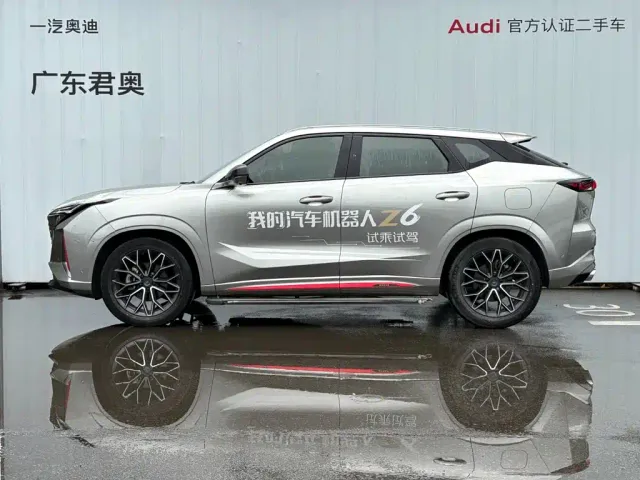 Changan Z6 — Фото автомобиля 8