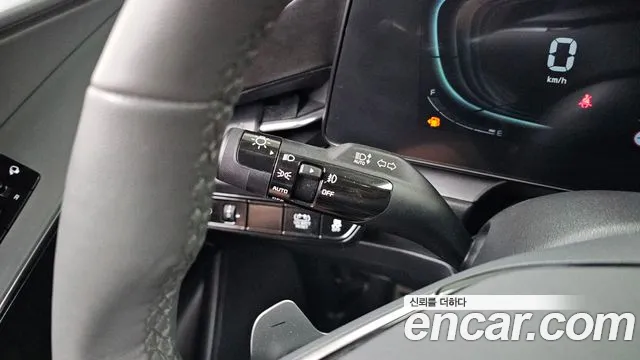 Kia Niro The All New Niro Signature — Фото автомобиля 28