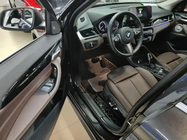 BMW X1 — Фото автомобиля 15