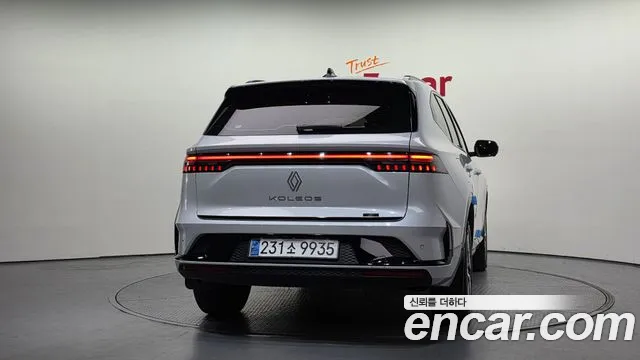 Renault-KoreaSamsung Grand Koleos Grand Koleos — Фото автомобиля 4