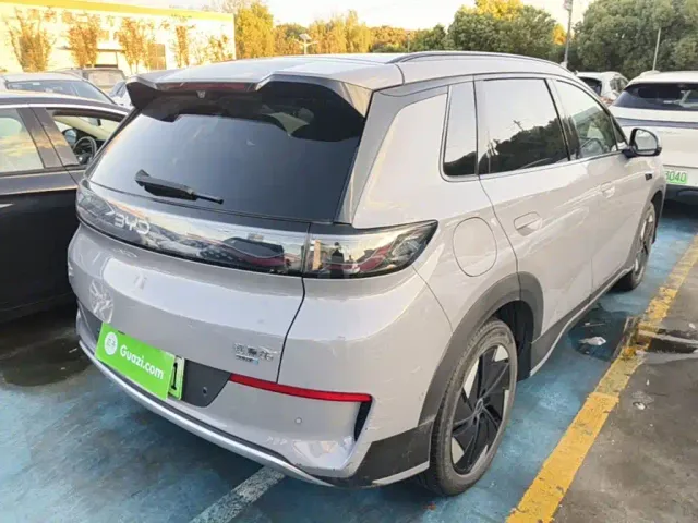 BYD Sealion 05 EV — Фото автомобиля 6