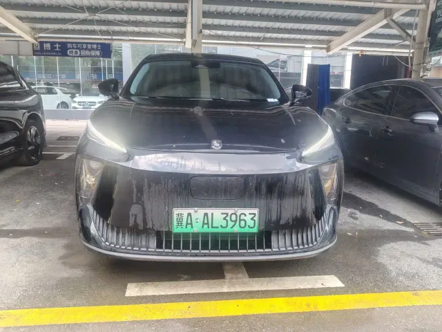 Forthing Stellar X5 — Фото автомобиля 2