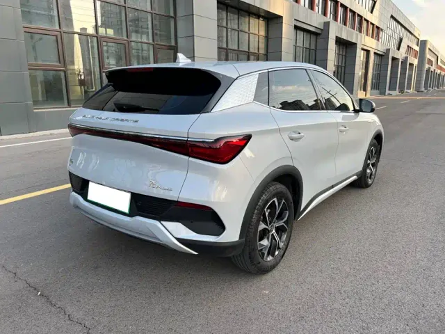 BYD Yuan PLUS — Фото автомобиля 4