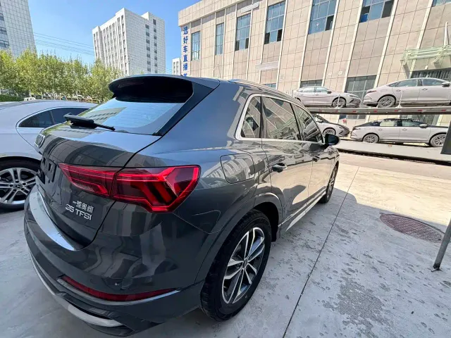 Audi Q3 — Фото автомобиля 7