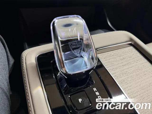 Volvo XC90 Generation 2 — Фото автомобиля 9