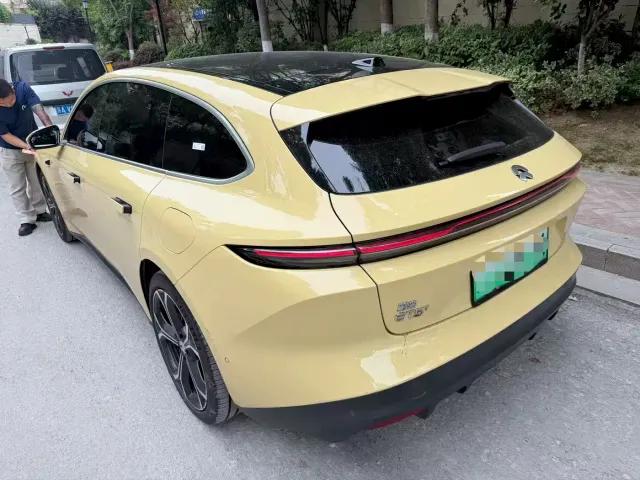 Nio ET5 Touring — Фото автомобиля 6