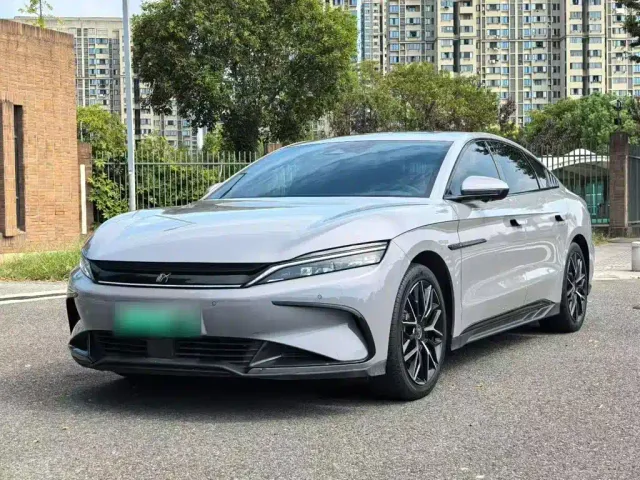 Фотография автомобиля — BYD Han