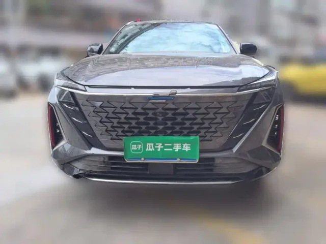 Changan Z6 — Фото автомобиля 22