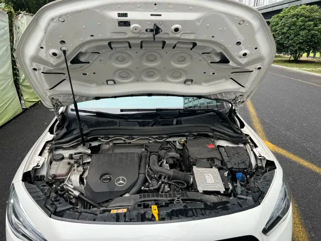 Mercedes-Benz GLA-Class — Фото автомобиля 6