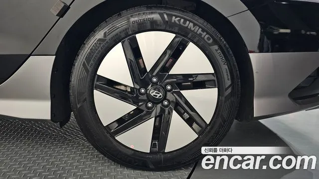 Hyundai Ioniq6 — Фото автомобиля 14