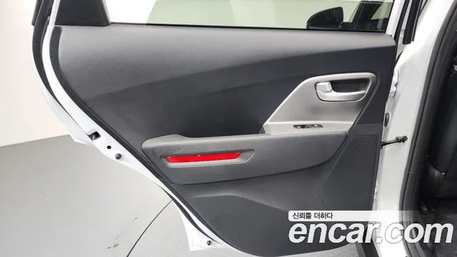 Kia Niro Niro Plus Earth — Фото автомобиля 22