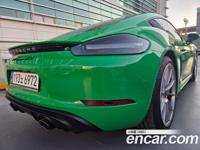 Porsche 718 — Фото автомобиля 4