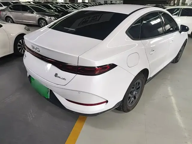 BYD Qin PLUS — Фото автомобиля 6