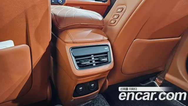 Kia K8 The New K8 2.5 Бензин 2WD — Фото автомобиля 29