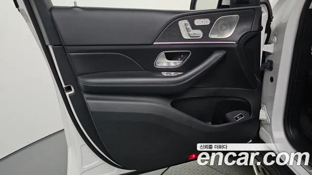 Mercedes-Benz GLE-Class — Фото автомобиля 6