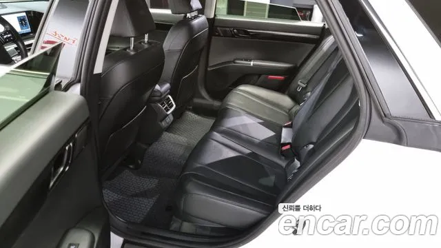 Hyundai Grandeur Grandeur (GN7) 3.5 LPG 2WD (Такси) — Фото автомобиля 12