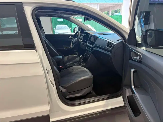 Volkswagen Tharu — Фото автомобиля 11