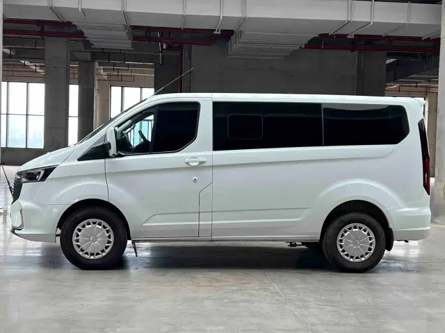 Ford Transit — Фото автомобиля 5