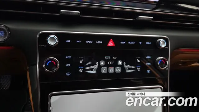 Genesis GV80 — Фото автомобиля 16