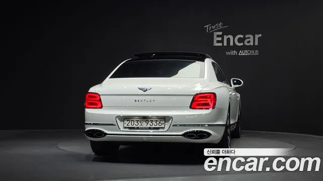 Bentley Flying Spur 3rd Gen — Фото автомобиля 4