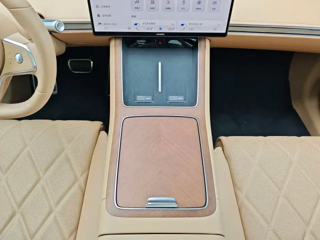 Stelato S9 — Фото автомобиля 16
