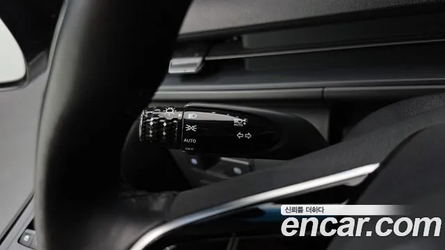 Hyundai Staria Staria 4WD Tourer 11 мест — Фото автомобиля 15