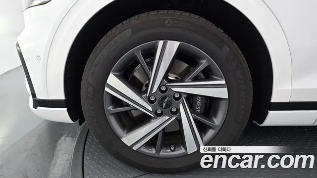 Genesis GV70 — Фото автомобиля 5