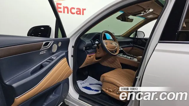 Genesis GV80 — Фото автомобиля 10