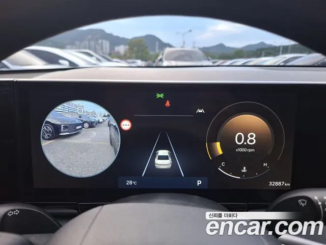 Hyundai Grandeur GN7 — Фото автомобиля 10