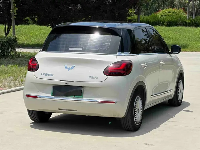 Wuling Bingo — Фото автомобиля 14