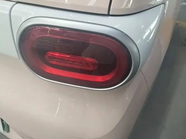 Wuling Hongguang Mini EV — Фото автомобиля 23
