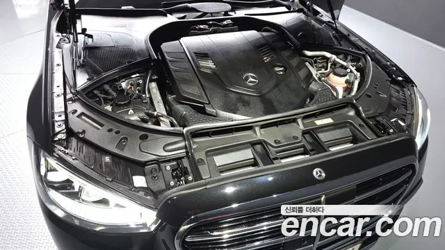 Mercedes-Benz S-Class W223 — Фото автомобиля 9
